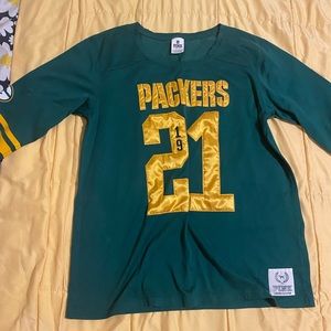 Women's size Large Packers VS shirt